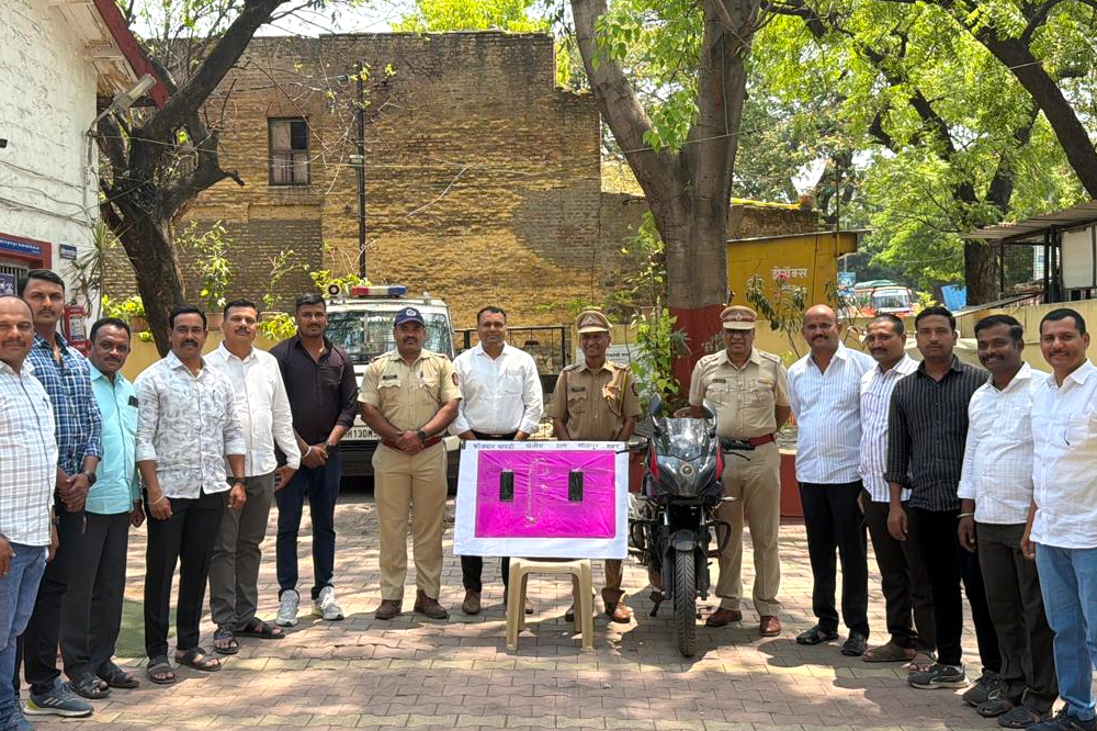 सोलापुरात चैन स्नॅचिंगचा गुन्हा २ दिवसांत उघड; दोन अल्पवयीन आरोपी ताब्यात 